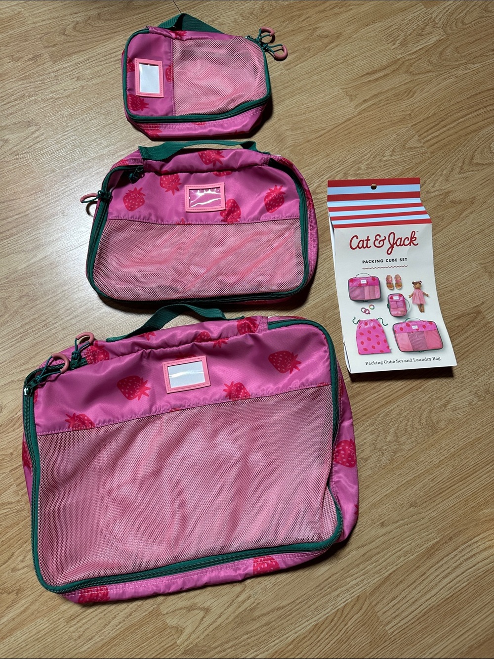 Catt and Jack strawberry packing travel cube set laundry bag strawberry